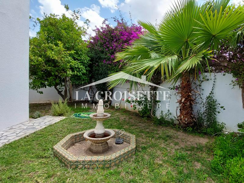 Villa S+4 à Gammarth